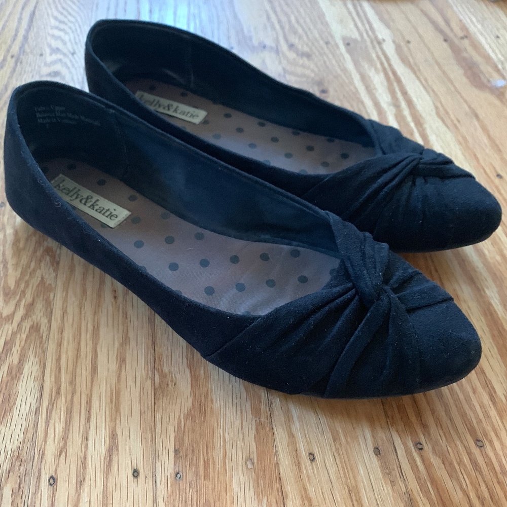 Kelly & Katie Suede Black Pointed Flats, Size 8